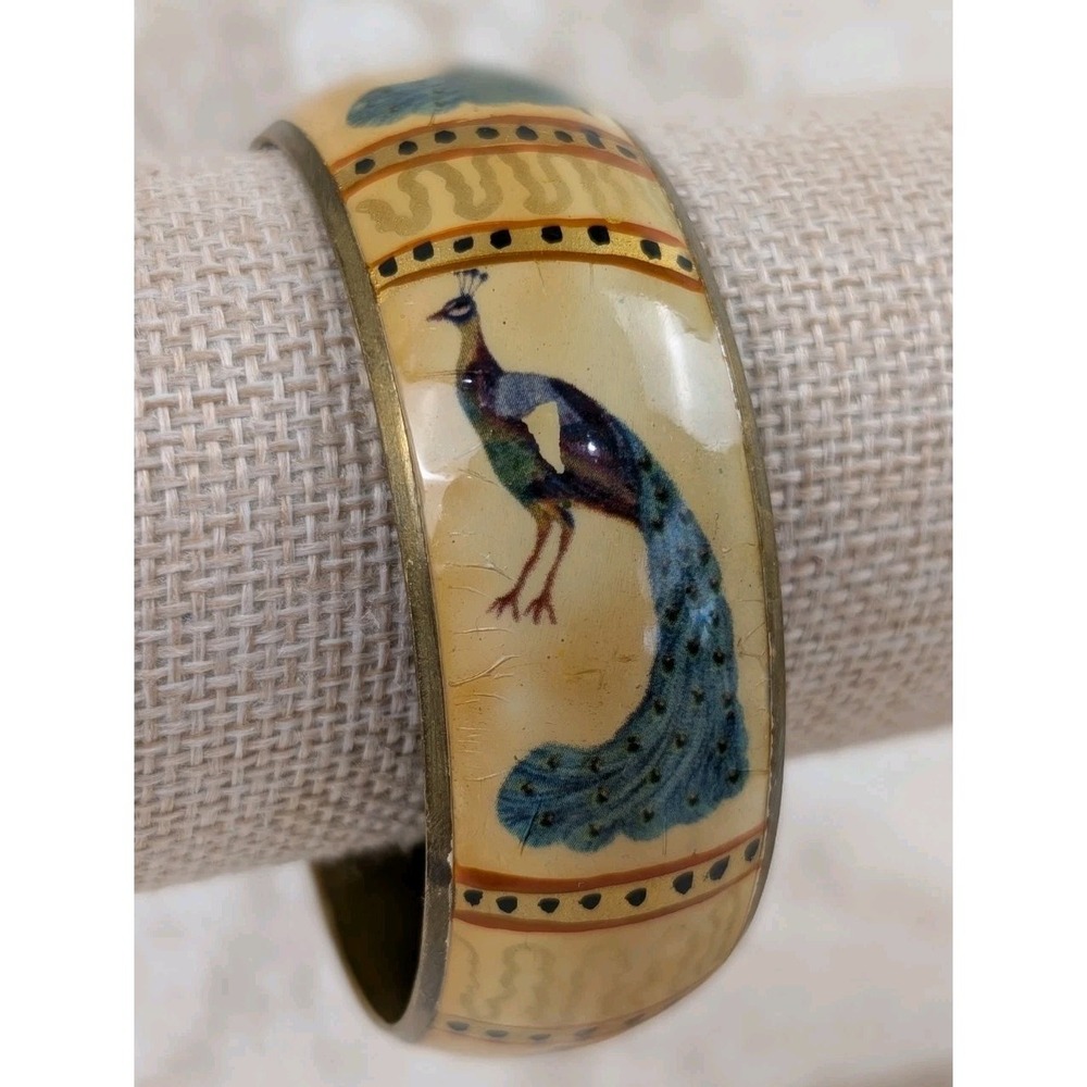 Vintage Peacock Bangle Bracelet Wide Lucite Resin Gold Tone Bird Retro...